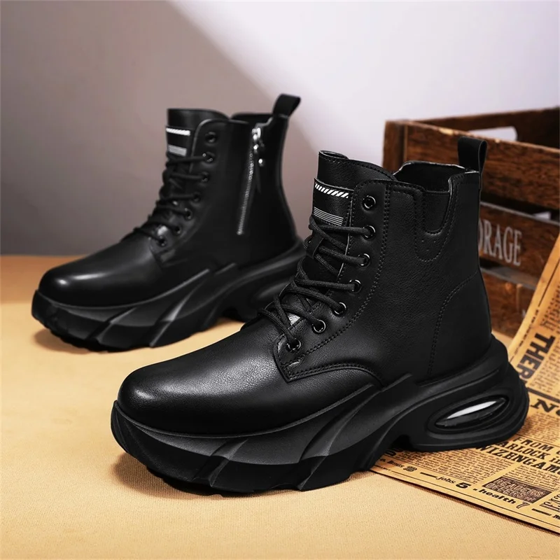 

Original Black Men's Motorcycle Boots Comfy Leather Ankle Boots For Men Tooling Shoes Outdoor Platform Designer Bikers Boots Men