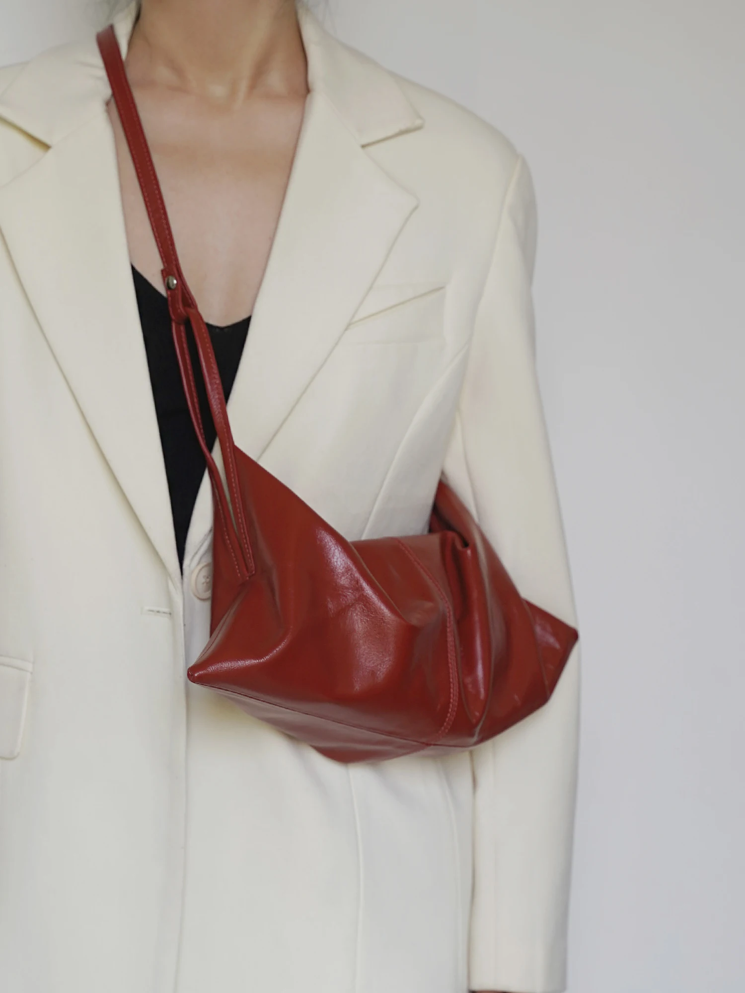 

Panlulupan Lazy Sle Oil Wax Cowhide Crossbody oulder Bag Briti Sle Foldable Soft Handle Casual Pure Color Handbag