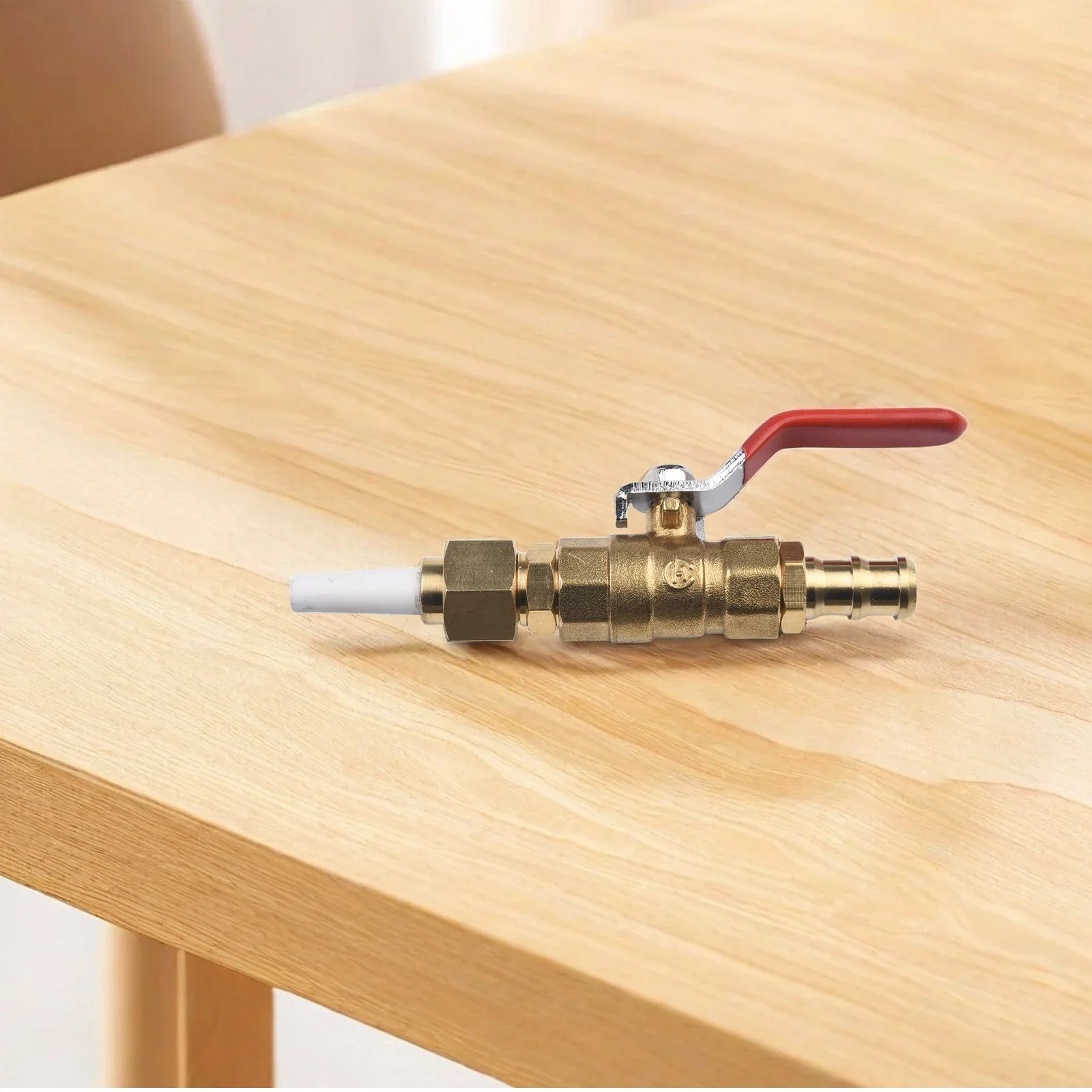 Valve Type Sandblaster Tool Featuring Brass Ball Valve and Connector Replacement for Efficient Rust and Paint Removal