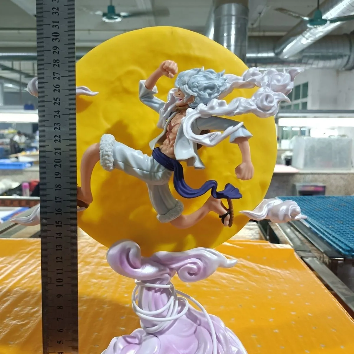 One Piece Gear 5 Nika Luffy Moon Jump Figure Glow Night Light Model مجموعة كاملة من الهدايا