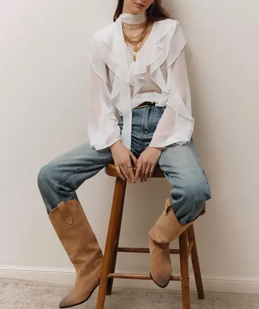 

New Comfortable V-Neck Pleated Long Sleeved Loose Shirt for Spring and Summer 2025
