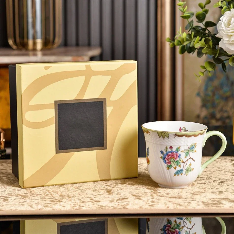 European 300ml Bone China Mug Floral Bird Hand-Painted Light Luxury Gold Rim Porcelain Tea Coffee Cup for Home Office Gift Box