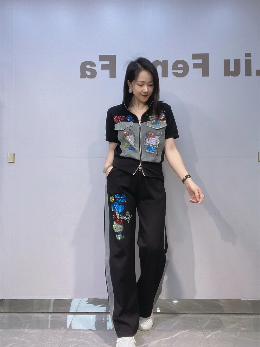 

Women's Summer Short Sleeve Zipper Cardigan Half Sleeve Shortened Jeans Two Piece Set Breathable Cotton Cartoon Neck