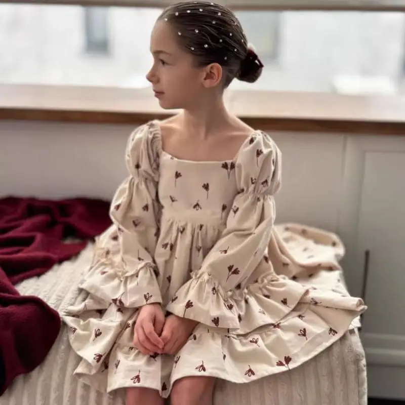 

2026 Spring New Girls Flare Sleeve Dress Cotton Baby Girls Courtly Style Lace Up Dress Children Tailcoat Dress Kids Clothes