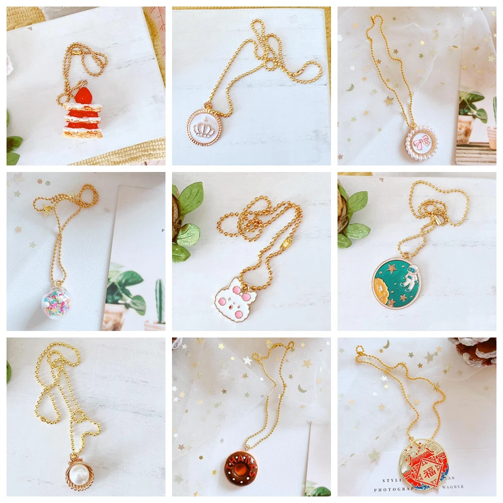 9 Style Fashion Necklace Doll DIY Clothes Accessories For 20CM Doll Toy Lovely Dress Up Accessories for Korea Kpop EXO Dolls