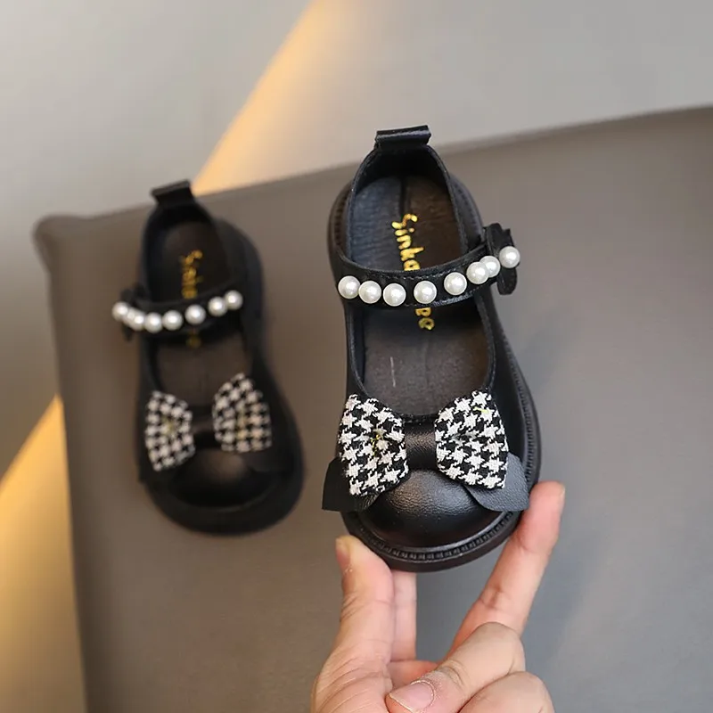 Girls Princess Shoes 2024 Spring Autumn New Kids Mary Janes Kindergarten School Children Leather Shoes with Bow-knot Pearl Beads