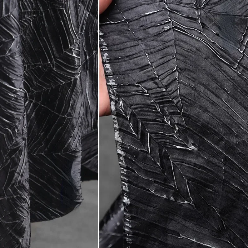 

Black louvered leather fabric with special pleated texture clothing designer's dress fabric for sewing