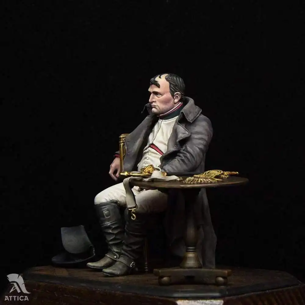 90 Mm Resin Kit Posture Napoleon - Collectible Sculpture Model for Hobbyists