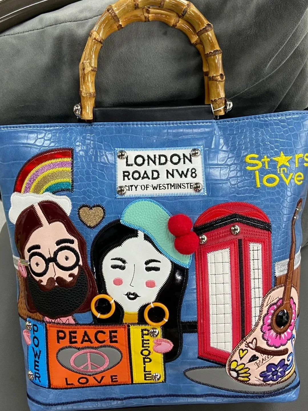 

Новинка 2025, женская сумка с бамбуковым узлом и вышивкой, большая сумка-тоут Capaci, сумка через плечо в стиле ретро, китайская сумка Sle, Buet Ape