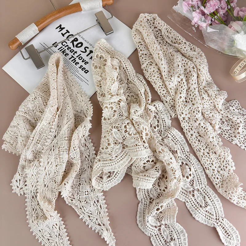 Lace Crochet Triangular Apron Belt Adjustable Tie Waist Wrap Hip Cover Layering Versatile Daily Fashion Accessory for Women