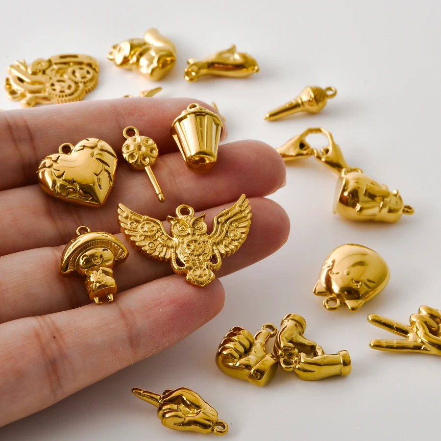 7Pcs Vintage Punk Stainless Steel Charms Gold Plated Skull Moon Owl Squirrel Hand Gesture Pendants DIY Jewelry Making Findings
