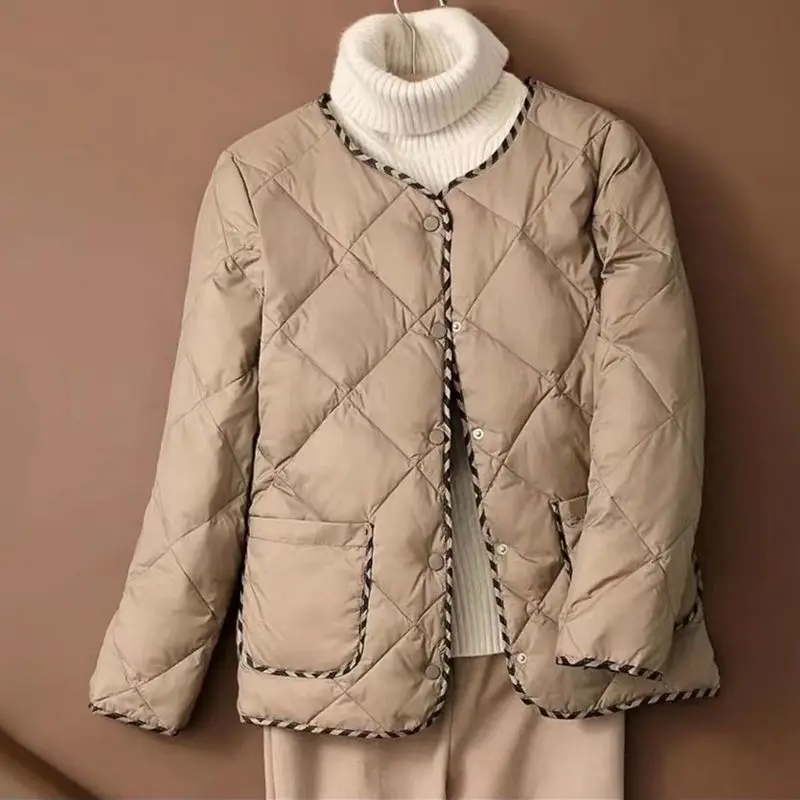 Women Short Lingge Collarless Down Cotton Jacket 2023 New Mother Loose Round Necked Solid Color Warm Inner Jacket Cotton Coat