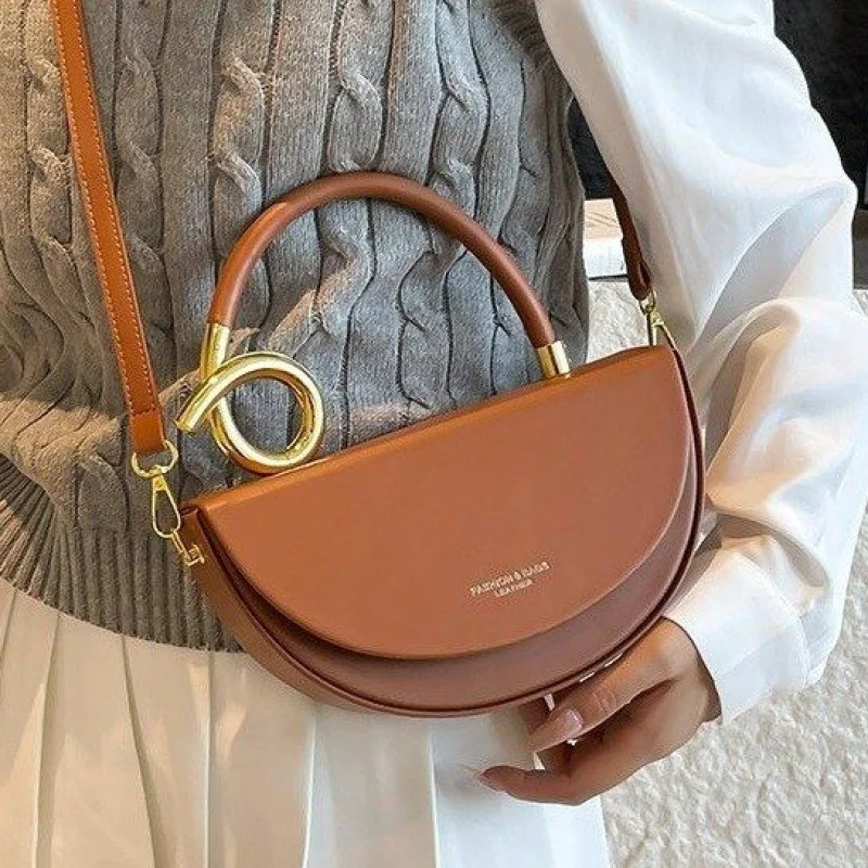 حقيبة كروس نسائية أنيقة مصنوعة من الجلد الناعم، حقيبة كتف ذات علامة تجارية فاخرة مع سلسلة أنيقة قابلة للفصل