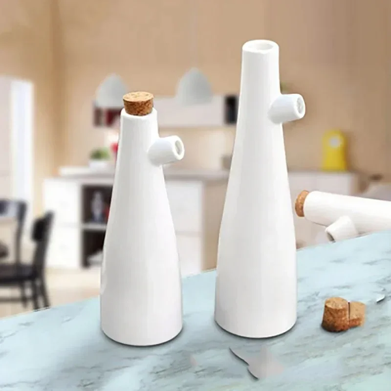 Ceramic Vinegar Porcelain Olive Oil Pot Soy Sauce Vinegar Bottle Seasoning Gravy Boats Kitchen Cooking Tools Storage Bottles