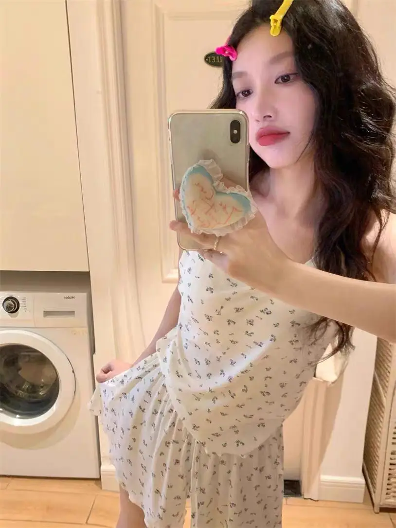 

Korean Sle Floral Print Che Nightgown Women's Summer 2024 New Casual Home Set with Chest Pad Vest Sweet Home Suit