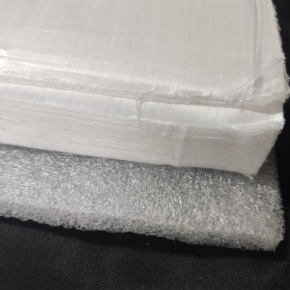 3A グレード PE 民間安全個人保護ソフトアーマーベスト、戦術的な防弾プレートが並んでいます。