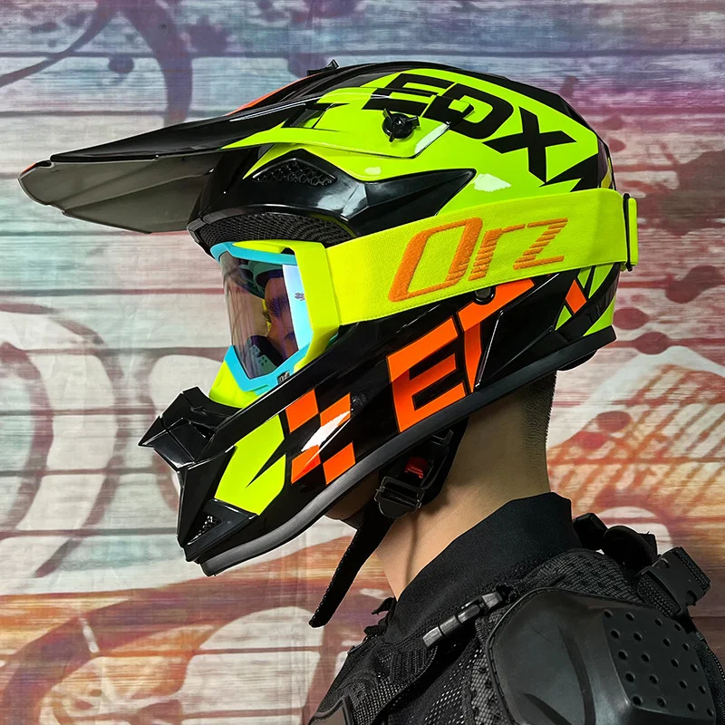 DOT approved Capacete Moto bike downhill Professional Motorcycle Helmet  For Adults Motorbike Helm Chopper Biker off-road SUV