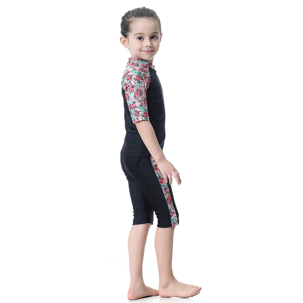 Muslim Girls Swimsuit 2-Piece Tops+ Short Pants Nylon Quick-Dry Round Neck Printed Conservative Childrens Swimming Clothing