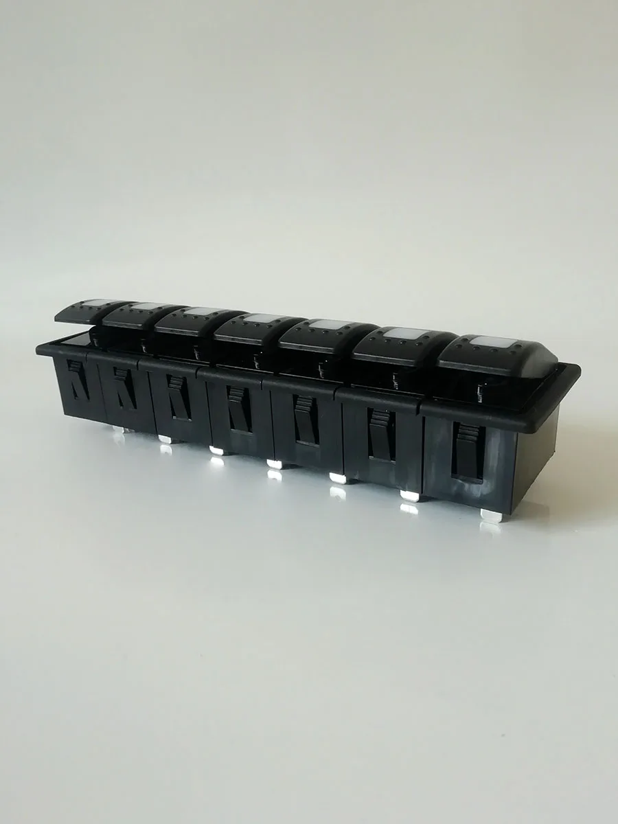 Interruptor de coche combinación de siete posiciones, botón en forma de barco con trípode de luz, RV de dos engranajes, 12V, 24V, producto universal modificado, nuevo