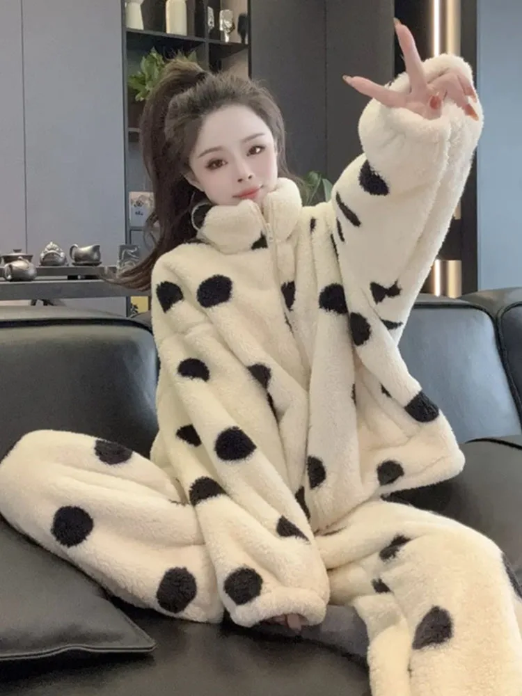 

Утепленный флисовый пижамный комплект в клетку с длинным рукавом для женщин, домашняя одежда, теплый зимний комплект из двух предметов на молнии