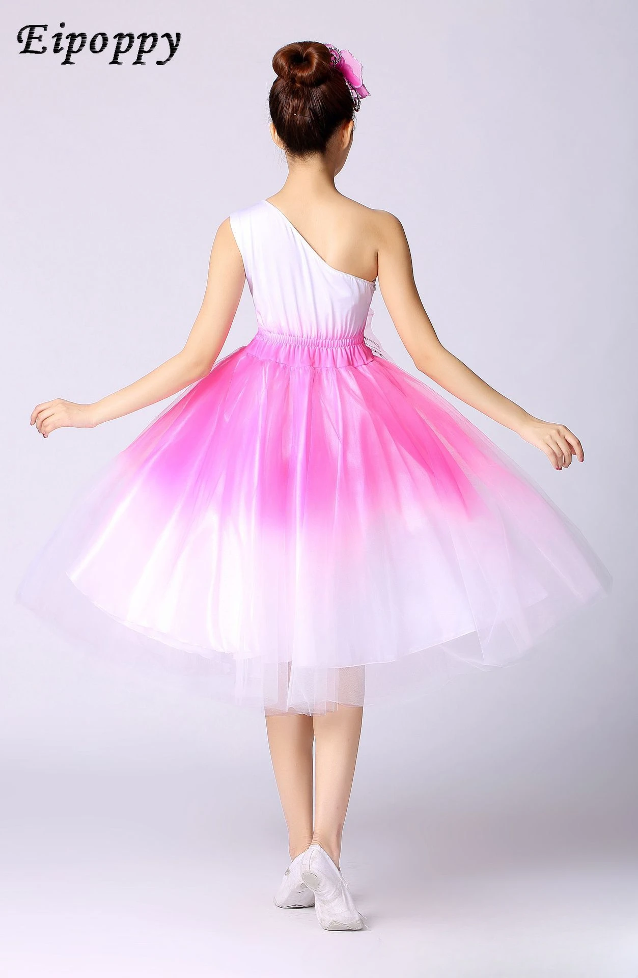 فستان متأرجح كبير متوسط الطول ، أزياء أداء أغنية حديثة ، رقص مفتوح