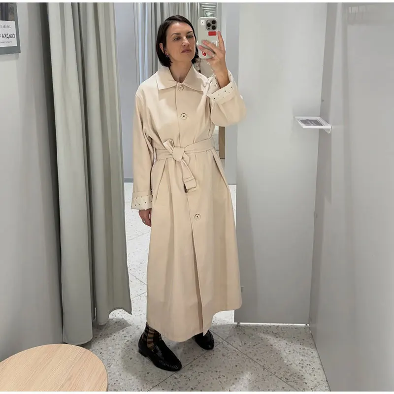 Solider Trenchcoat mit gepunktetem Futter, doppelseitiger Cape-Jacke mit Gürtel, tailliert, mit Knöpfen, Herbst 2026, Damenmode, Streetwear-Jacke – Detail 22