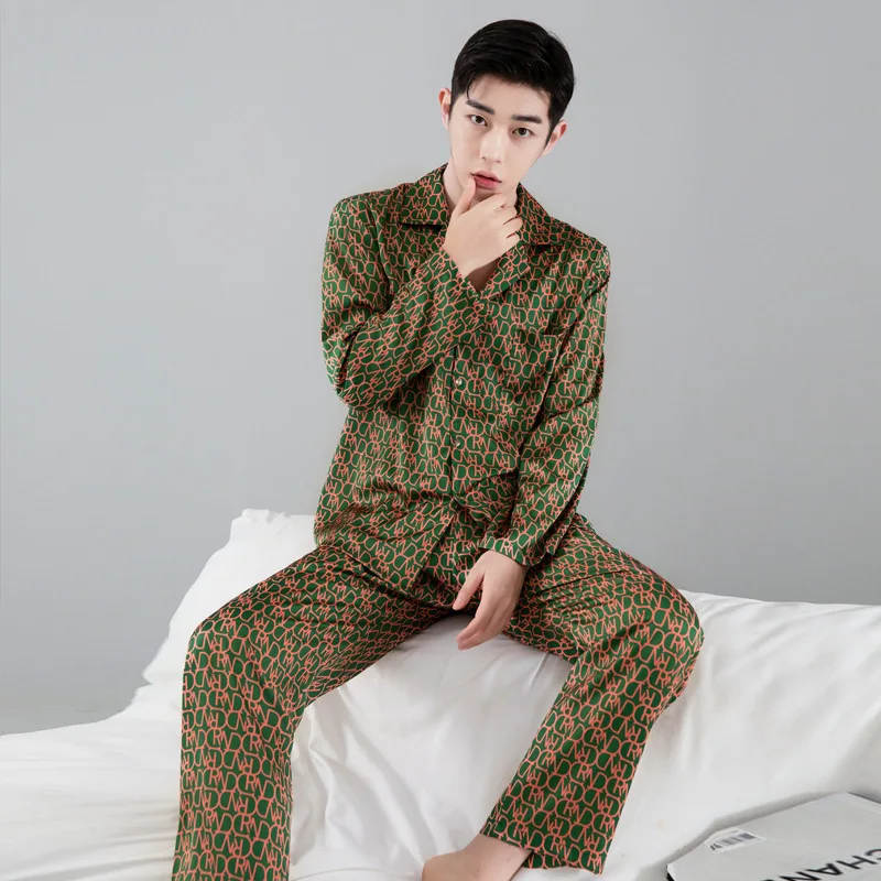 2024 European-Style Printed Pajamas Men\'s Satin Ice Silk Satin Sense Home Wear Spring/Summer Thin Casual Plus-Size Pyjamas Sets