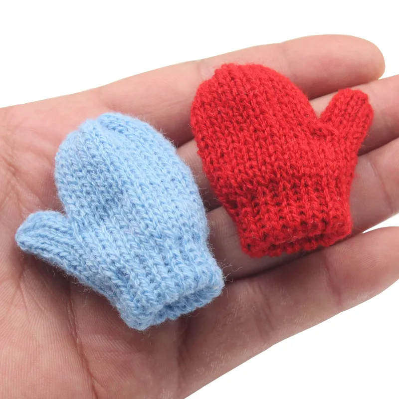 5Pcs Mini Knitted Small Gloves For Clothing Party Household Decorate Supplies DIY Handmade Earrings Headdress Crafts Material