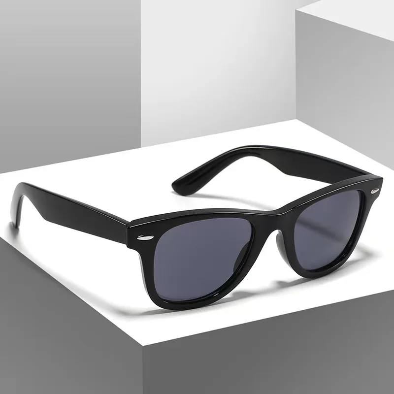 

Classic Square Polarized Sunglasses Men Women Retro Black Sun Glasses Male Female Fashion Summer Anti Glare Driving Shades