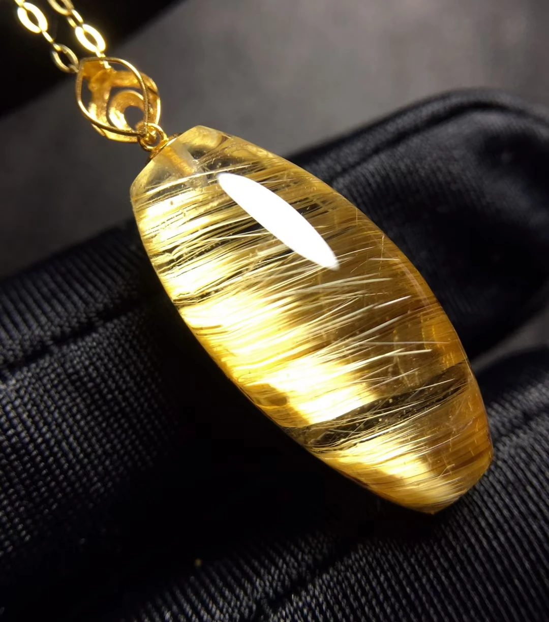 

Natural Gold Rutilated Quartz Pendant Rutilated Quartz Jewelry 22*10.7mm Barrel 18K Gold Men Women Brazil AAAAAAA