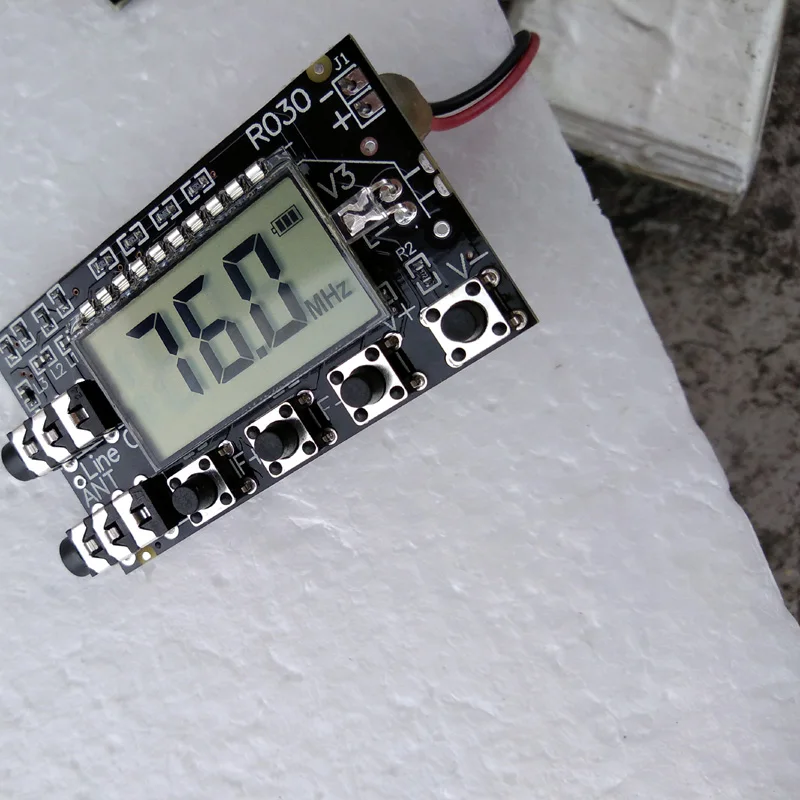 Moduł radiowy FM Stereo odbiornik FM płyta cyfrowa LCD 76MHz ~ 108MHz wyjście Audio wideo wielofunkcyjna modulacja częstotliwości