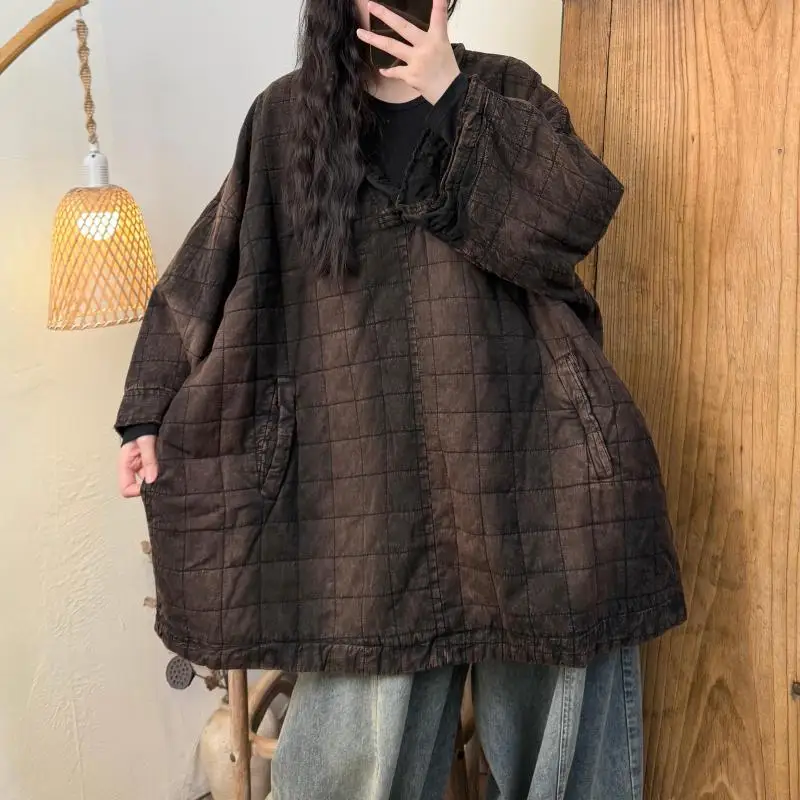 

Новое поступление, осеннее художественное стильное женское повседневное длинное пальто с рукавами «летучая мышь» и v-образным вырезом, винтажная льняная стеганая хлопковая куртка высокого качества