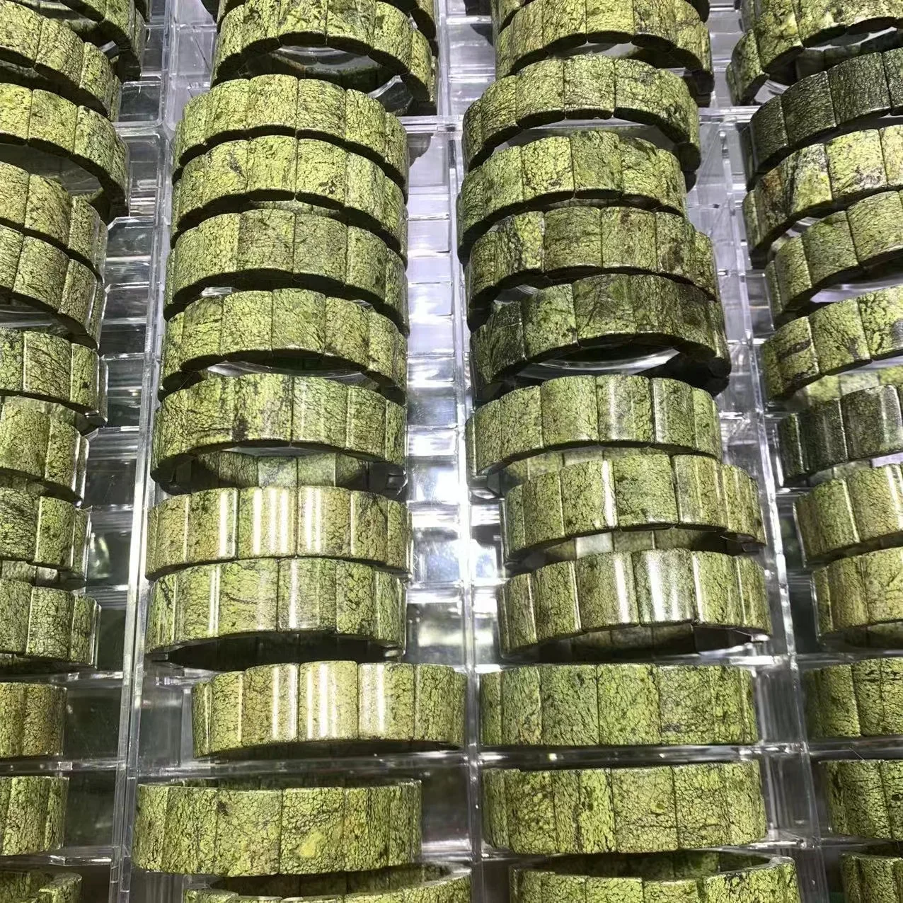 

Браслет из зеленого змеевого нефрита 2025, бусины из натурального камня - элегантный браслет из драгоценных камней, ювелирные изделия для мужчин и женщин, подарок оптом