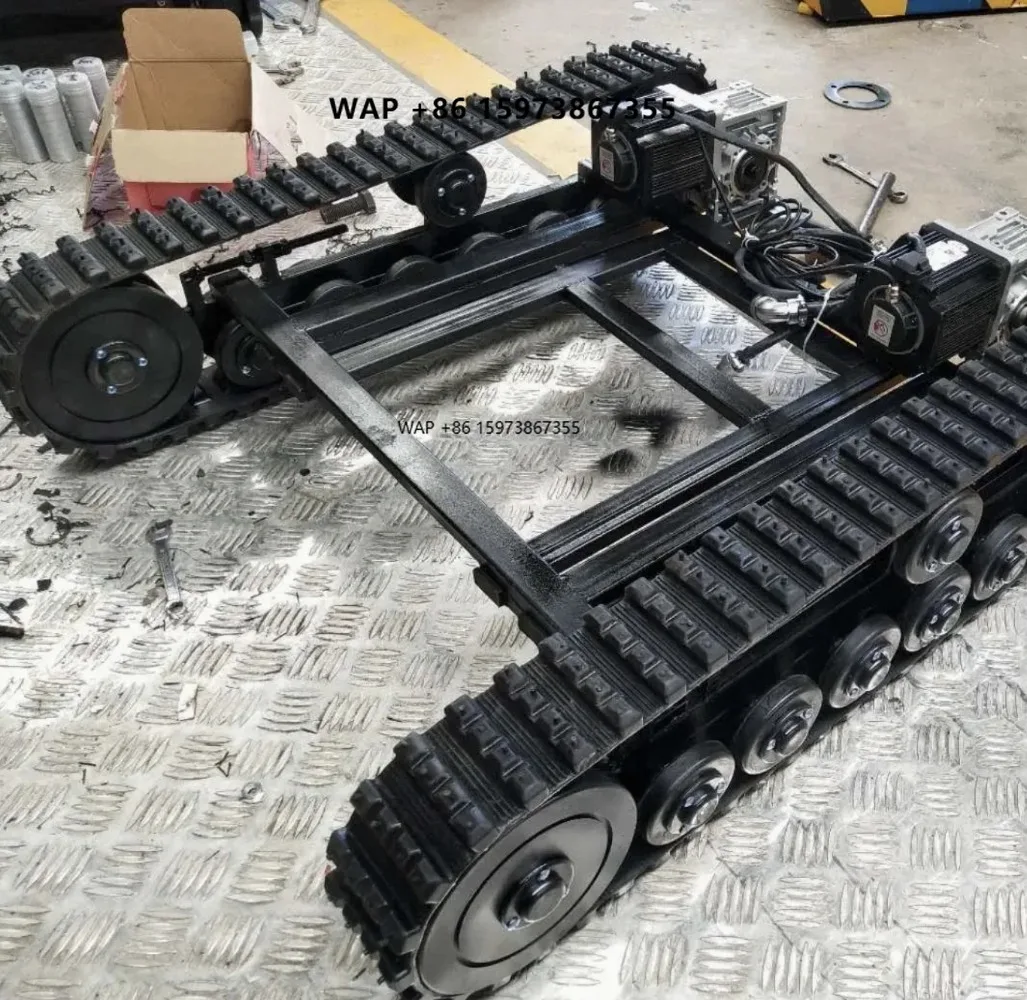 Golf Ball Collecting Machine with Rubber Track Chassis Undercarriage Golf Ball Picker Robot
