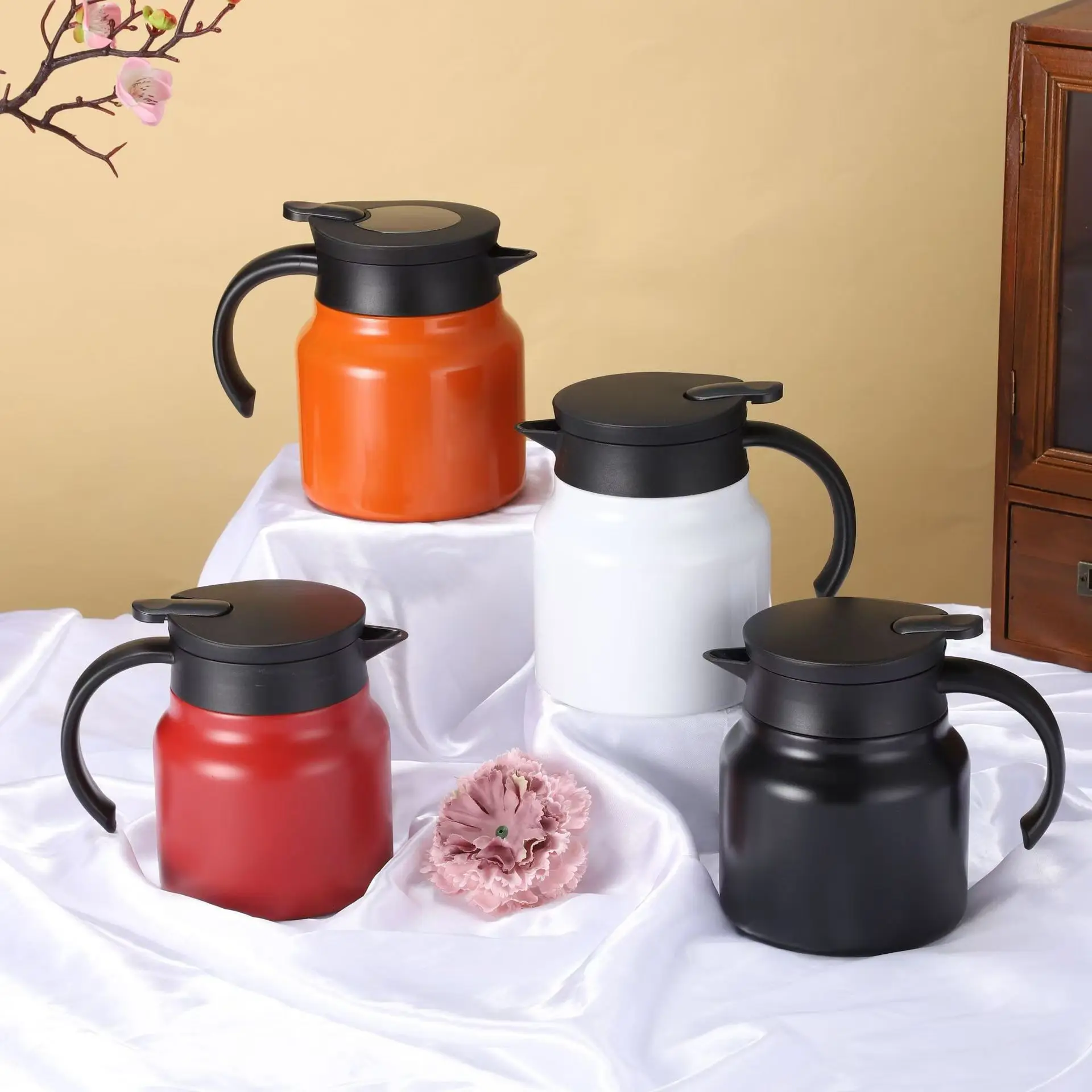 

Stainless steel stewed tea kettle household tea separation tea kettle with filter teapot special insulation pot