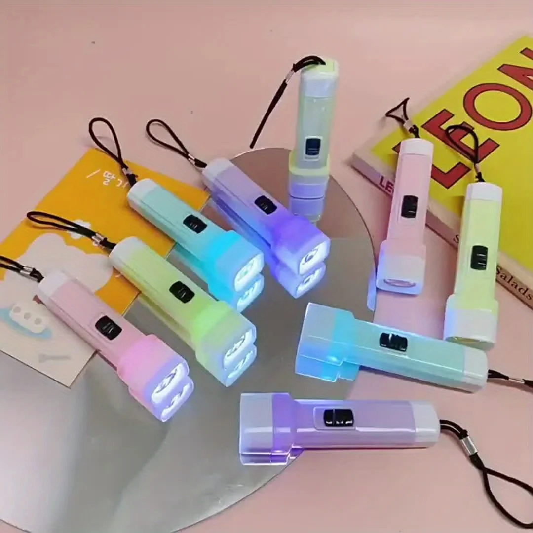 10/24 قطعة سلسلة مفاتيح مصباح يدوي صغير معكرون اللون المحمولة LED مصابيح الإضاءة لعبة هدية لون عشوائي #6