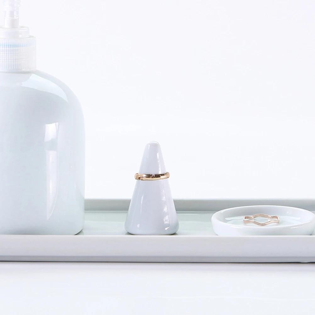 

2 шт., креативные стеллажи для хранения колец в форме конуса, безопасный легкий органайзер для дома, столик для макияжа, дисплей для ювелирных изделий, держатель конусного кольца