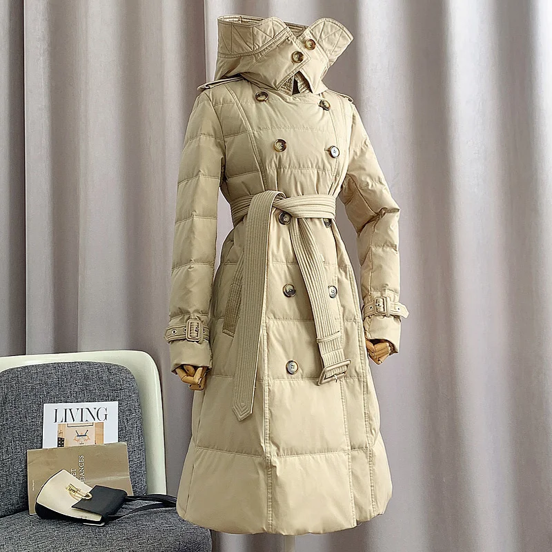 If you don't join the insurance, you'll regret it. Luxury item B: 20000 yuan at home. Baoli windbreaker style goose down jacket