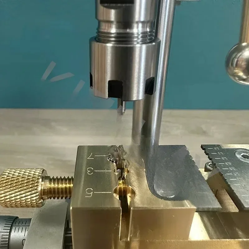 نموذج مثقاب معدني صغير قابل للتعديل، ساعة دقيقة للضغط، مجموعة زينة نموذجية للحفر