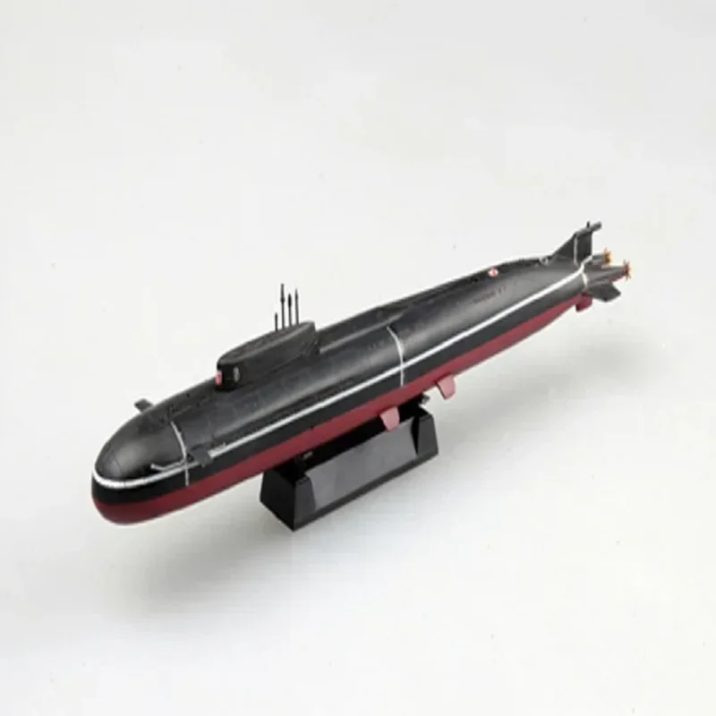 

Набор для сборки модели подводной лодки класса Оскар II ВМФ России Trumpeter 87021 в масштабе 1/700 – для взрослых, хобби, DIY