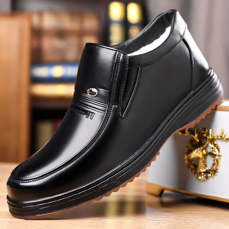 Winter velvet warm high top men's cotton shoes business leather shoes soft soled middle-aged elderly dad shoes men's snow boots