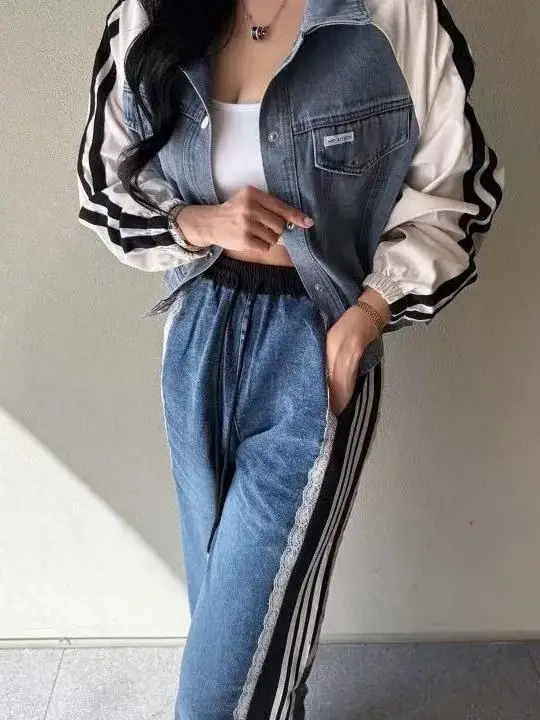 الرجعية الدنيم Jaet مجموعة المرأة الخريف الشتاء المرقعة الدانتيل عالية الخصر عادية بنطال ذو قصة أرجل واسعة قطعتين مجموعة Faionable فرقة