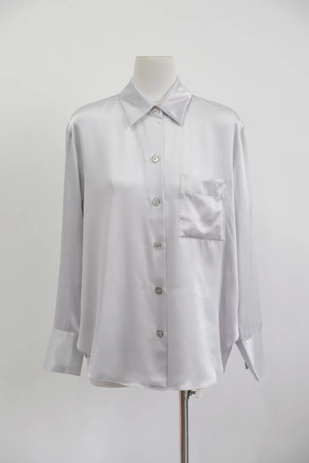 

2026 New Style Export-Oriented Pure Silk Crepe Satin Shirt, Thickened Mulberry Silk Blouse for Women