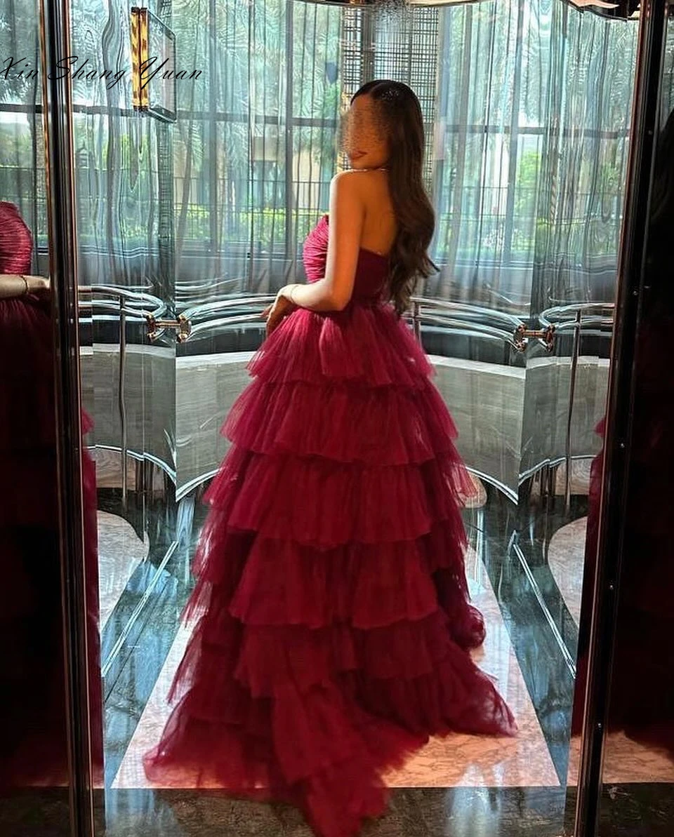 Customized Evening Dress Exquisite Tulle Strapless Sleeveless Party Dresses Elegant A-Line Floor Length Sweep Train Prom Gowns