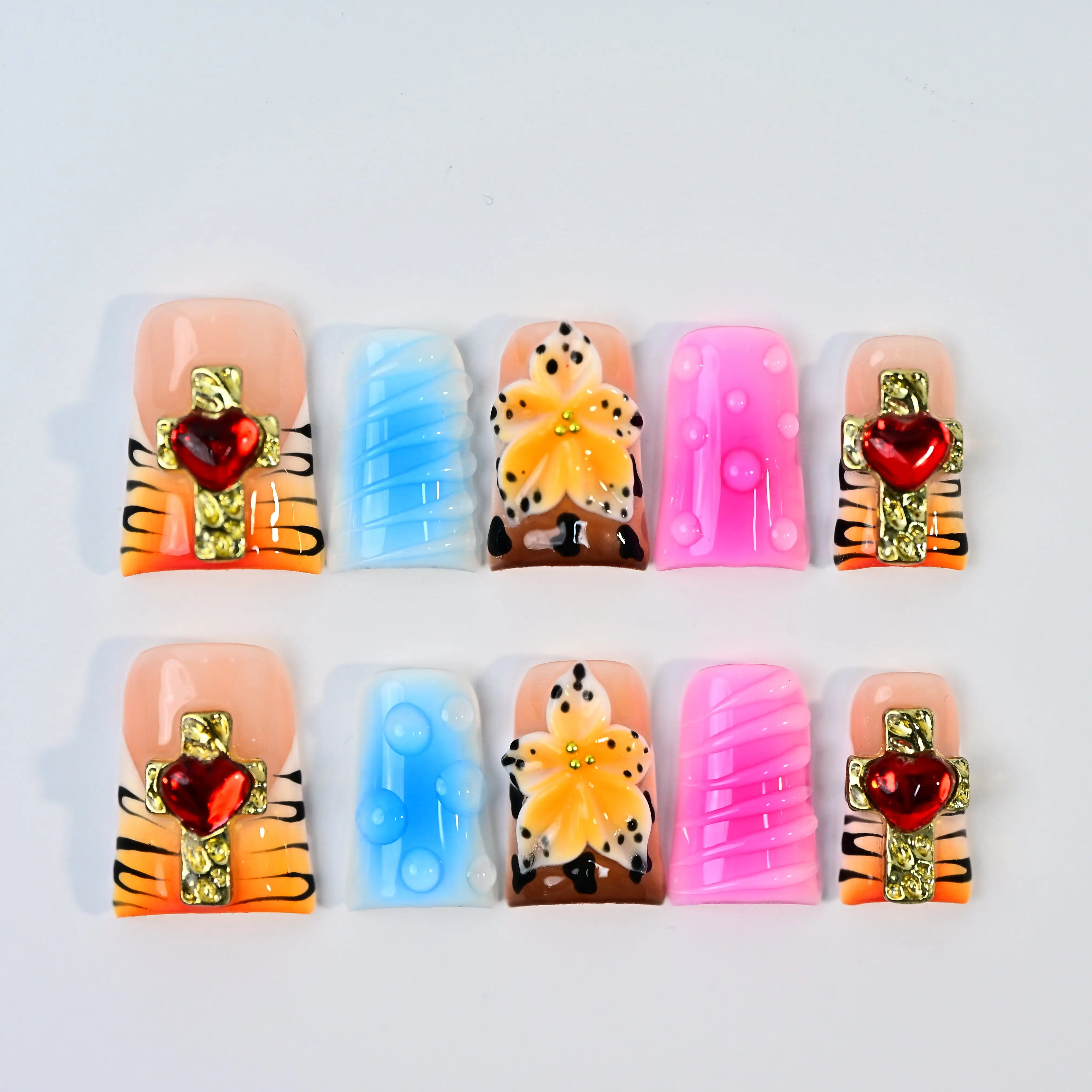 

Handmade Short Duckbill Press - On Nails, Bold Mixed Prints With Red Heart & 3D Floral