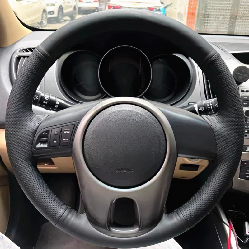 For09 11 12 14 16 Kia Forte hand-stitched steering wheel cover; 10 13 Kia Soul Sportage dedicated full-wrap steering wheel cover
