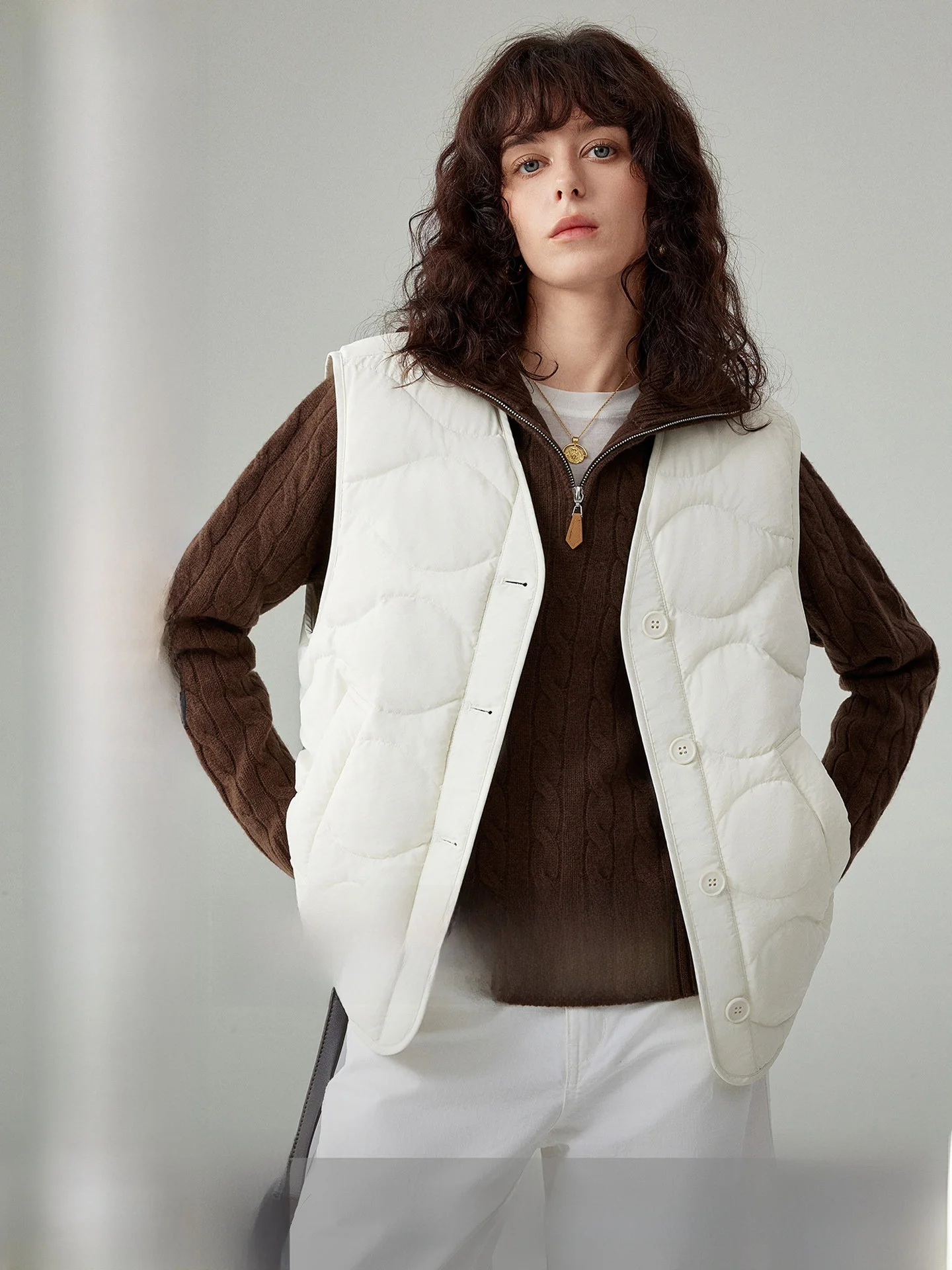 

Жилет женский Yake Home, ручной работы, золотистый, 6 часов носки, из вельвета, 90% белый пух, легкий, теплый, для повседневной носки, круглый вырез...