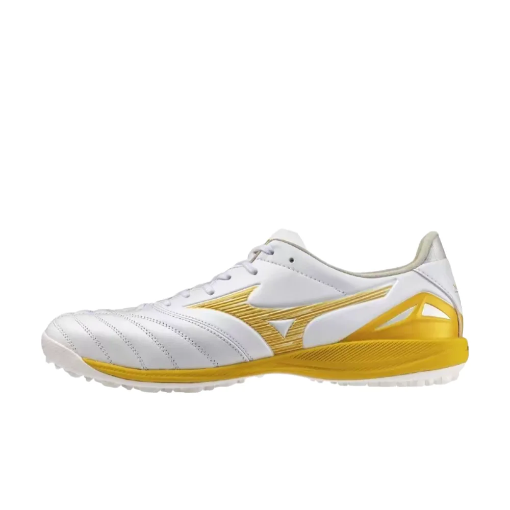 Футбольные бутсы Mizuno Morelia Neo 4 PRO AS для мужчин – бело-золотые, с нескользящей подошвой, прочная конструкция, стильные и универсальные P1GD263550