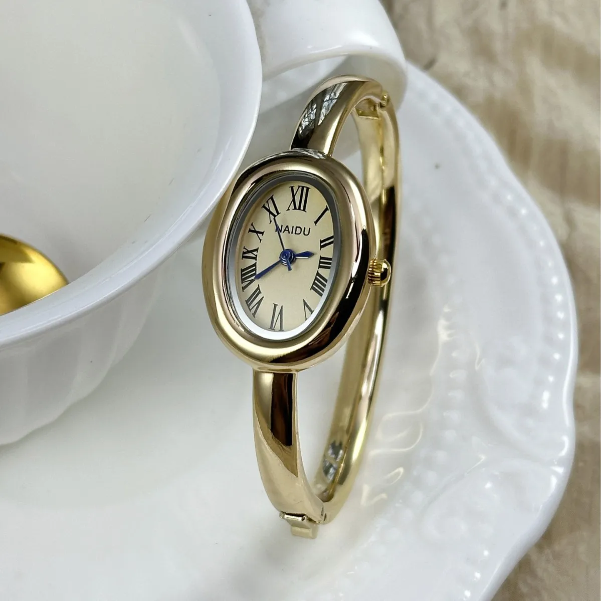 

Простые овальные женские кварцевые часы, роскошные римские цифры Reloj, винтажные часы, женские наручные часы Orologio из нержавеющей стали, золотые, серебряные