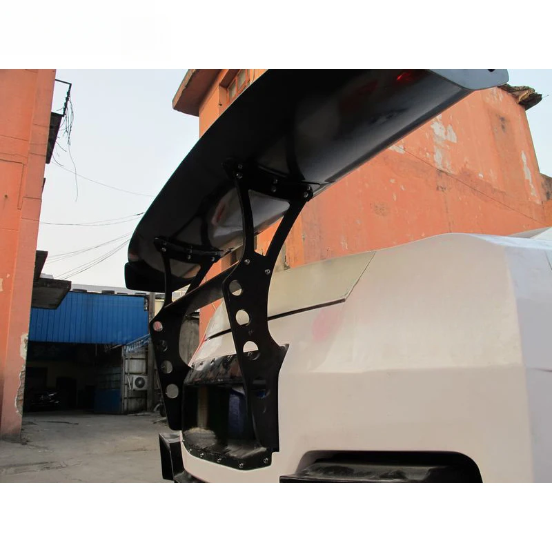 

Карбоновый задний спойлер для автомобиля GTR R35 2008-2018